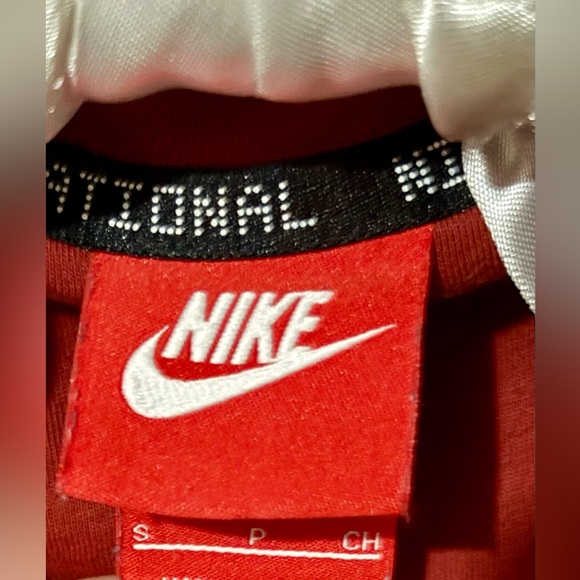 Nike international bomber jacket NWOT - Picture 3 of 7